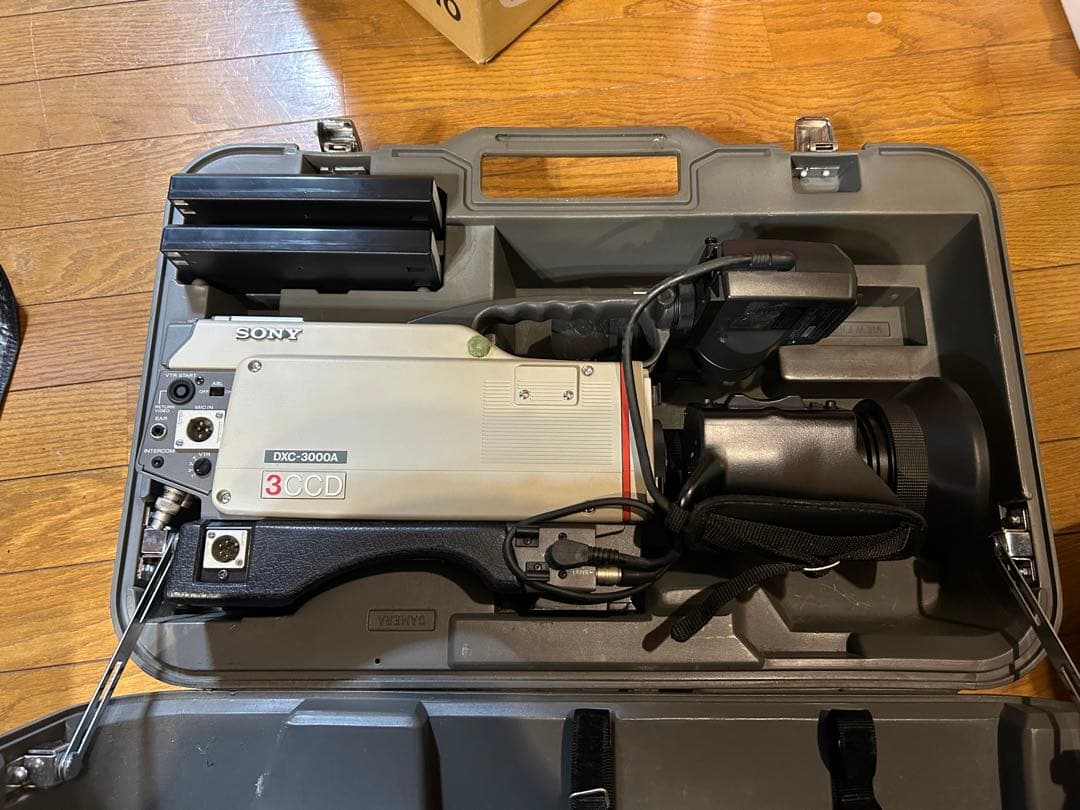 SONY DXC-3000A 3CCD業務用ビデオカメラ本体