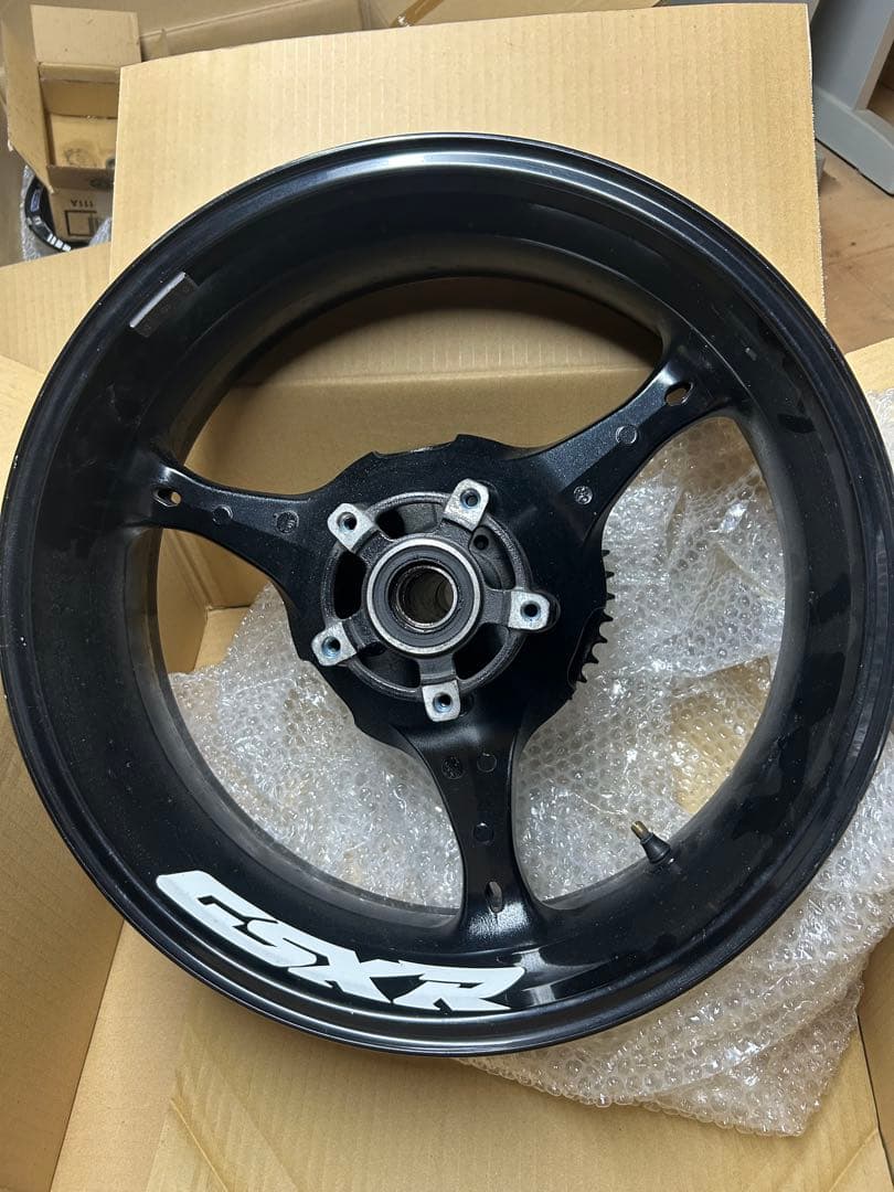 SUZUKI GSX-R 1000 K5純正リアホイール