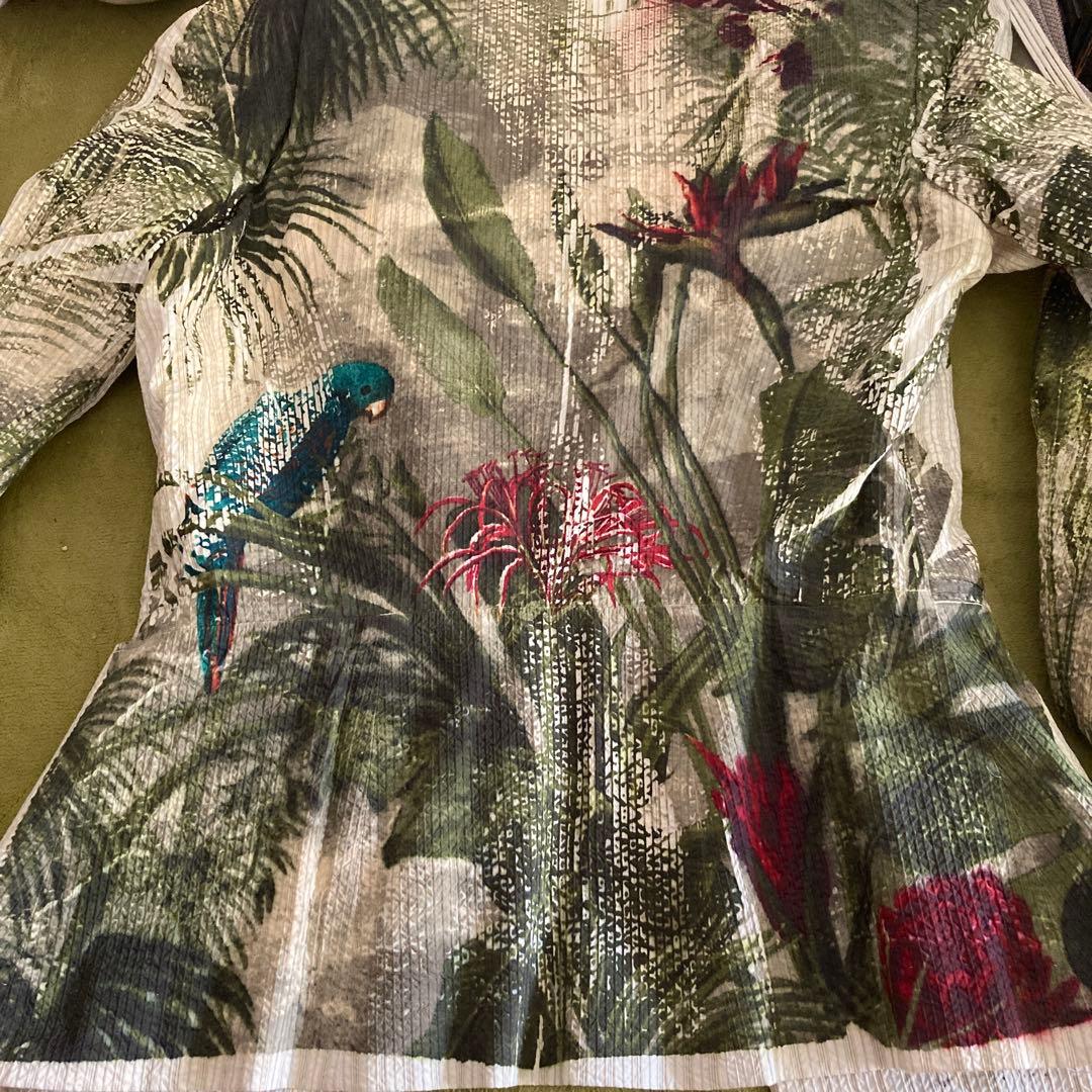 ケンゾー絵画ジャケット