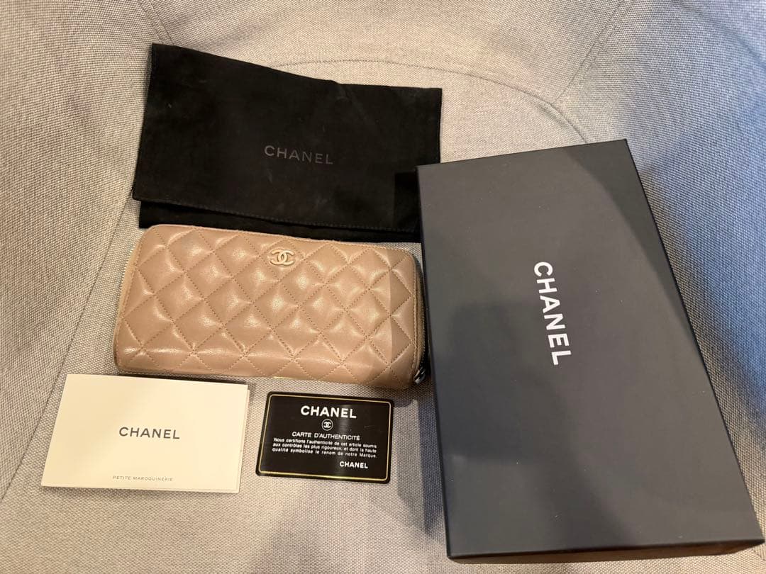 【値下げ不可】CHANEL マトラッセ ラムスキン 長財布　シャネル