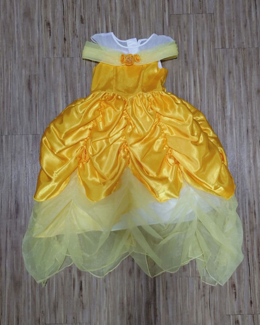 ビビディ・バビディ・ブティック　ベル　グローブ、ケープ、パニエ付き