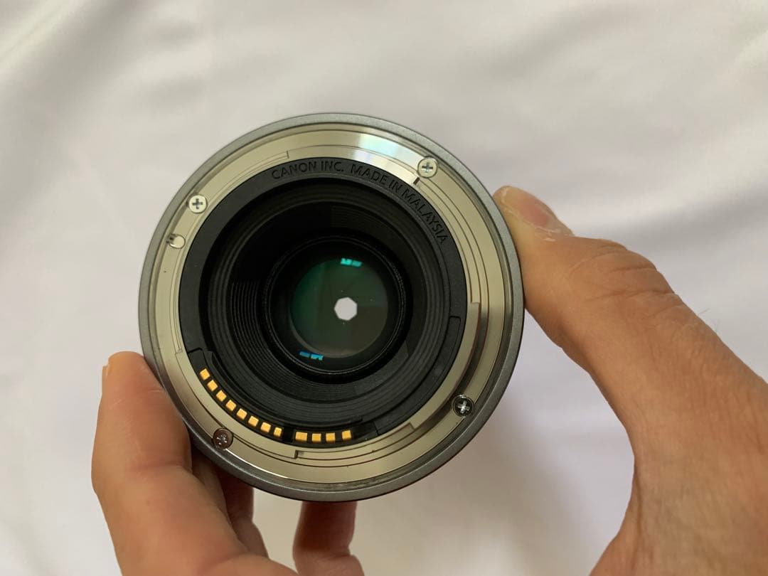 CANON キヤノン RF 50mm F1.8 STM とフィルター11枚セット