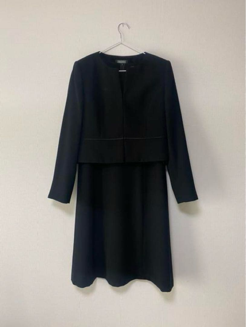 喪服 礼服 ノーカラー 洋服の青山