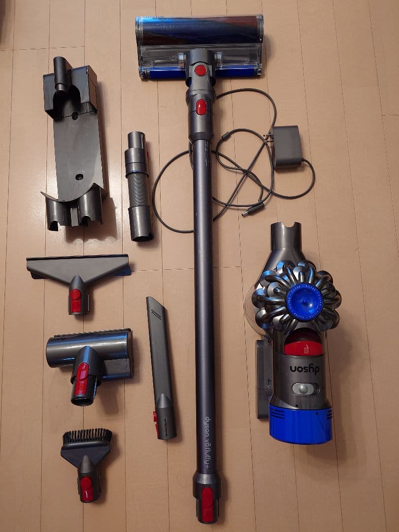 コードレスクリーナー Dyson V8 Fluffy+