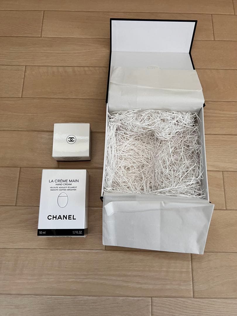 【CHANEL】ハンドクリーム&リップバーム【新品未使用】