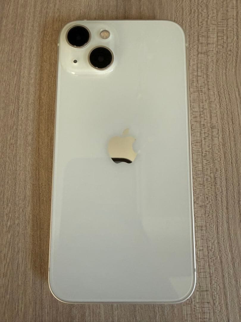 iPhone 13 スターライト
