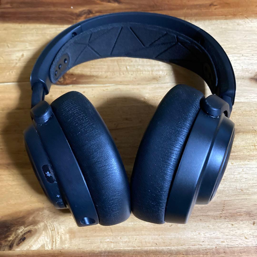 SteelSeries Arctis Nova Pro ブラック