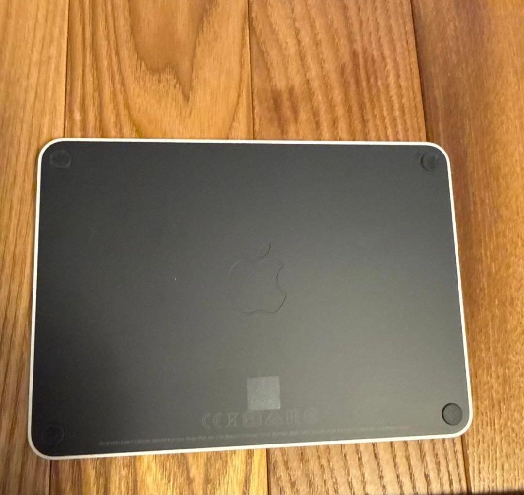 Apple Magic Trackpad 黒 USB-Cケーブル付き