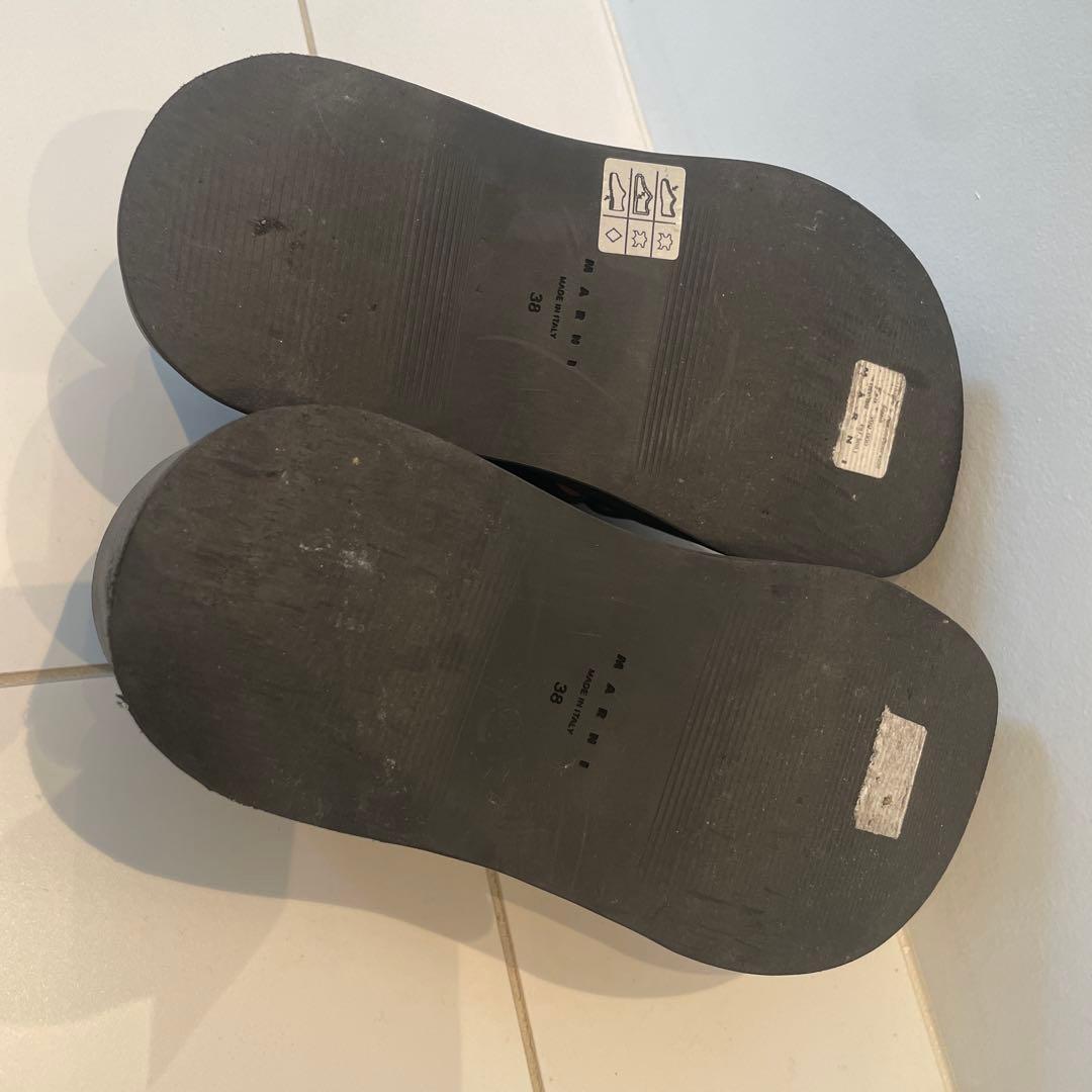 MARNI ブラック クロスストラップ 厚底サンダル