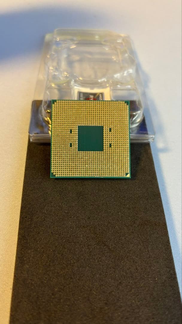 AMD Ryzen 7 5700X　国内正規品