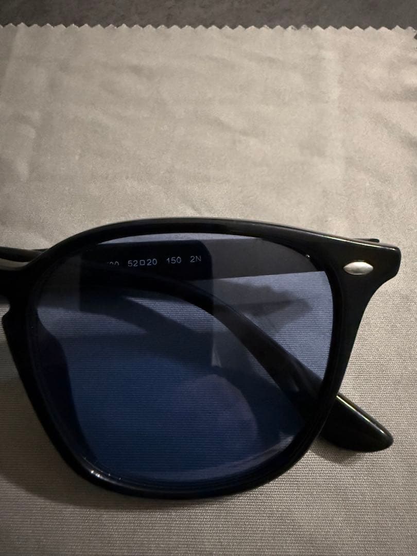 レイバン　RayBan サングラス　RB4258-F 52□20 150