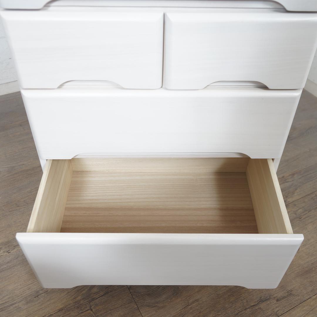 【新品】リビングにも置ける仏壇チェスト　ホワイト　アウトレット