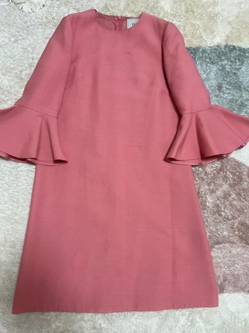 VALENTINO ウールワンピース値下げした