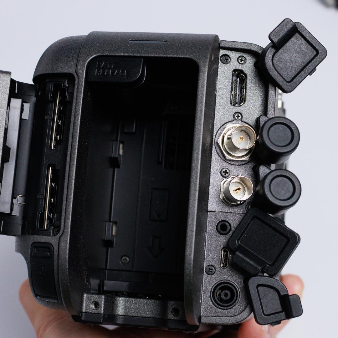 SONY FX6+24-105mm F4+BP-U70+充電器