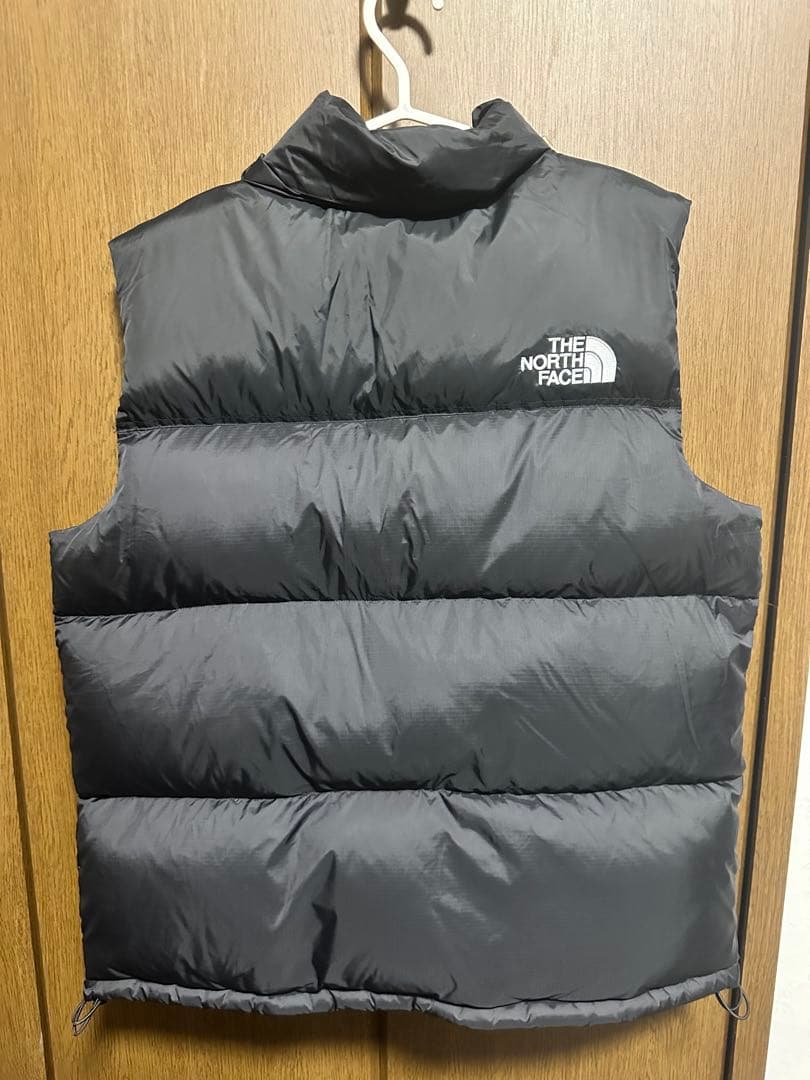 THE NORTH FACE ヌプシ　ブラック ダウンベスト