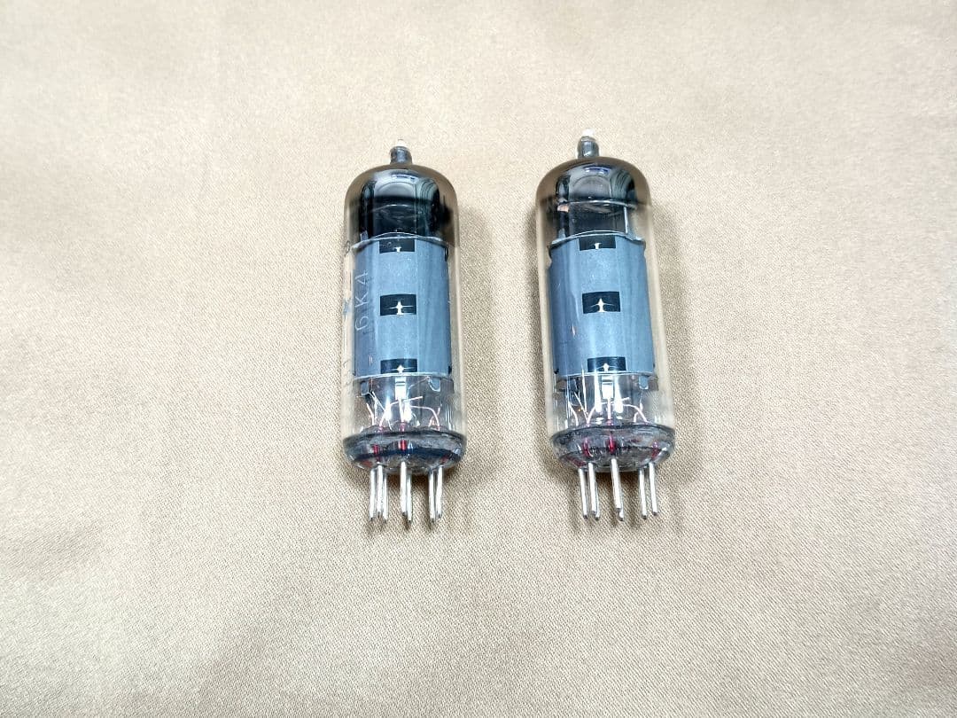 DOUK AUDIO M8 真空管アンプ