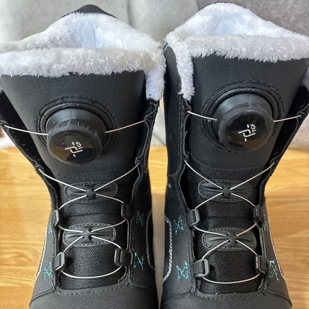 【SPOON】KID ダイヤル式スノーボードブーツ　ブラック×ブルー【25cm】