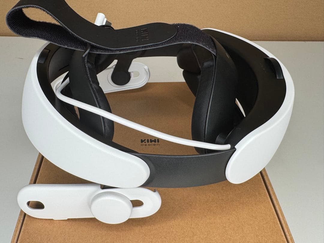  Quest 3 4K 512GB ヘッドセット(ホワイト) 付属品付き