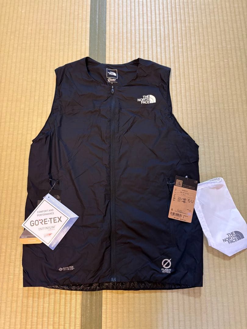 新品未使用ノースフェイス　GORE-TEXトレイルベスト、Ｍ、ブラック