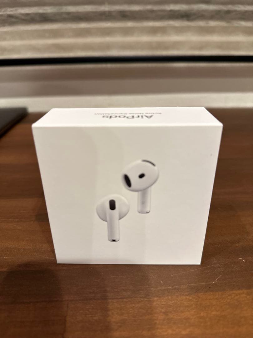 Apple airpods4 ノイズキャンセリングモデル　保証期間2026年6月