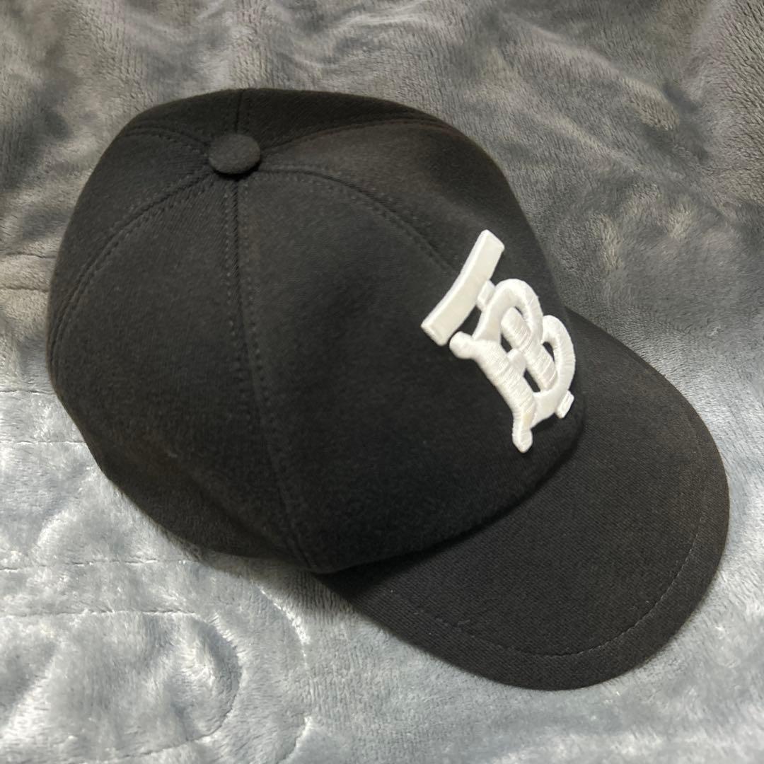 バーバリー TB ロゴ キャップ Mサイズ 美品
