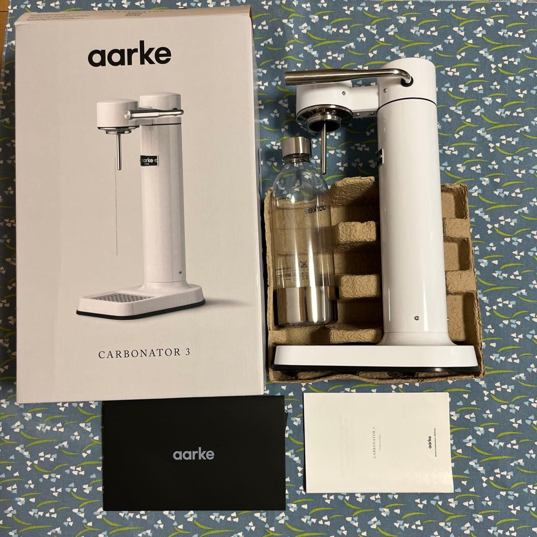 aarke CARBONATOR 3 炭酸水メーカー ホワイト　未使用品