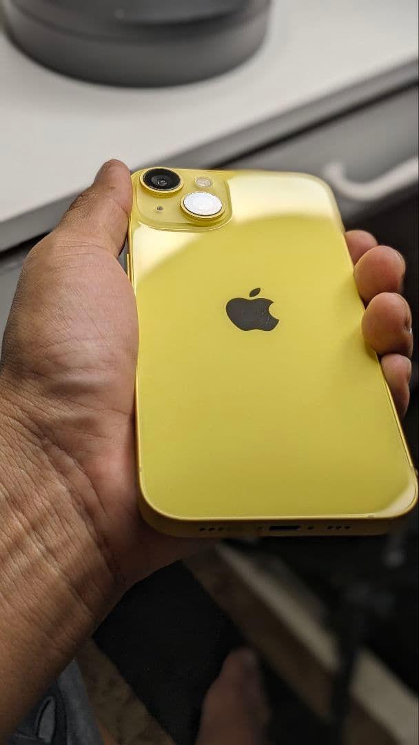 iPhone 14 128 GB SIMフリー