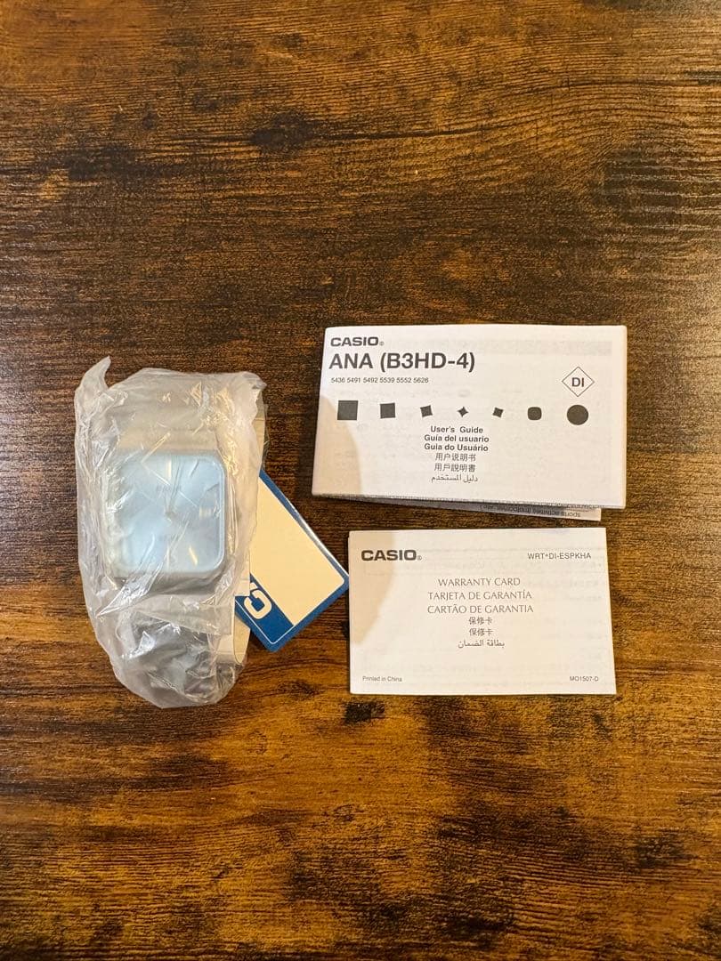 日本未発売！CASIO MTP-B185D-2A2VDF ライトブルー