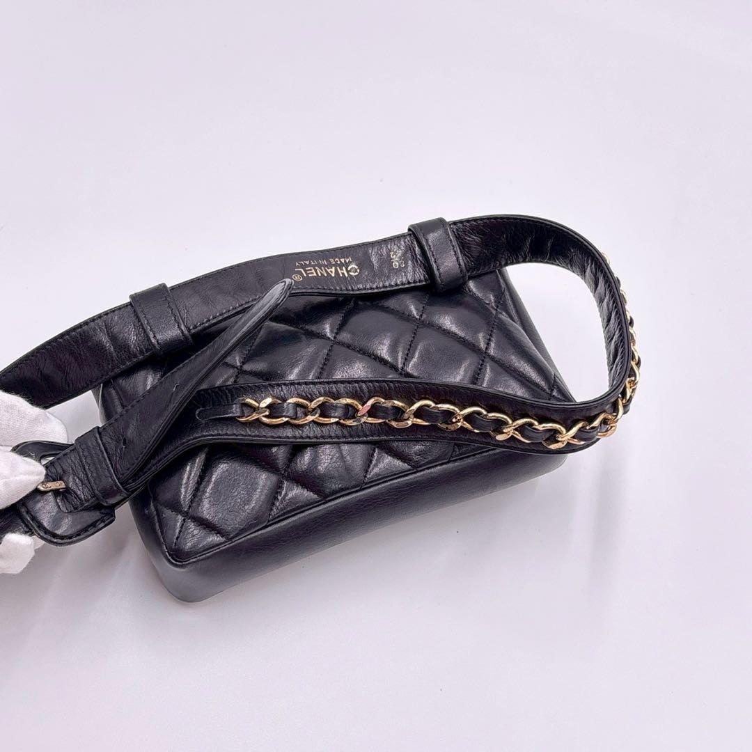 CHANEL シャネル ウエストバッグ マトラッセ ラムスキン ココマーク