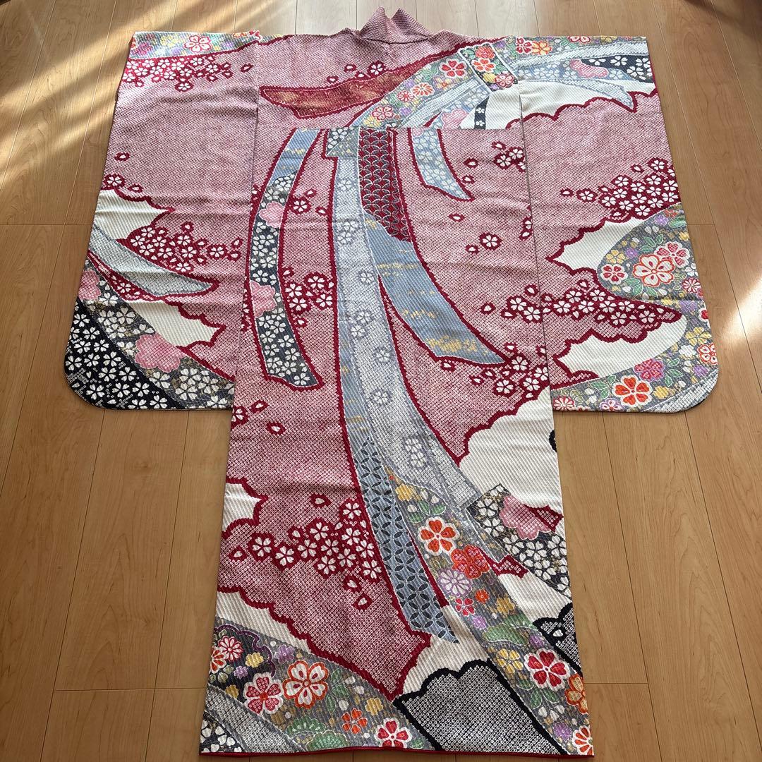 正絹　赤×黒　疋田　熨斗目　振袖　着物単品　成人式