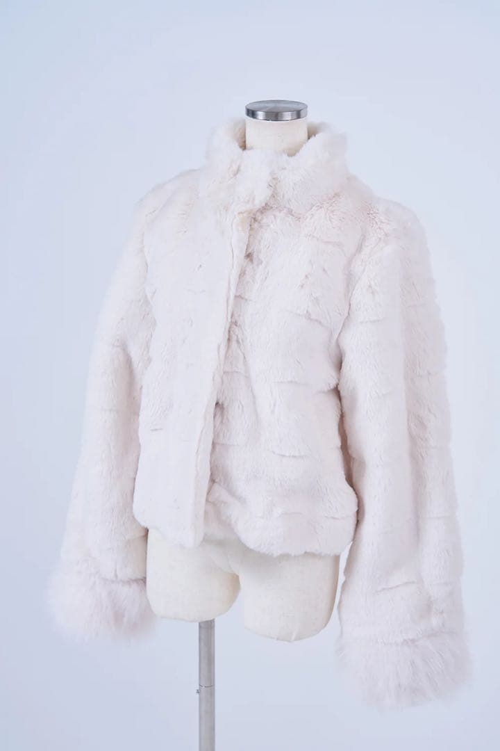 BELEARMIMI ベリアミミ ボリュームファーコート white