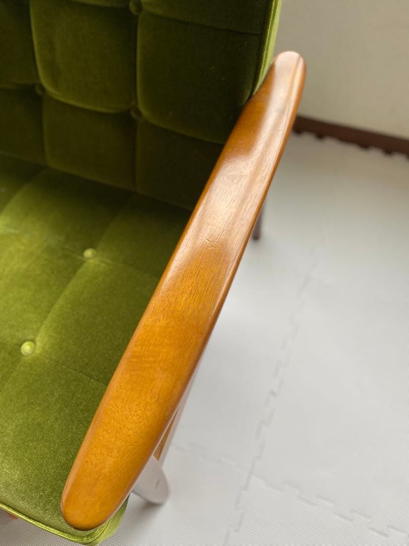 送料込みに変更　カリモク60 Kチェア 1シーター モケットグリーン