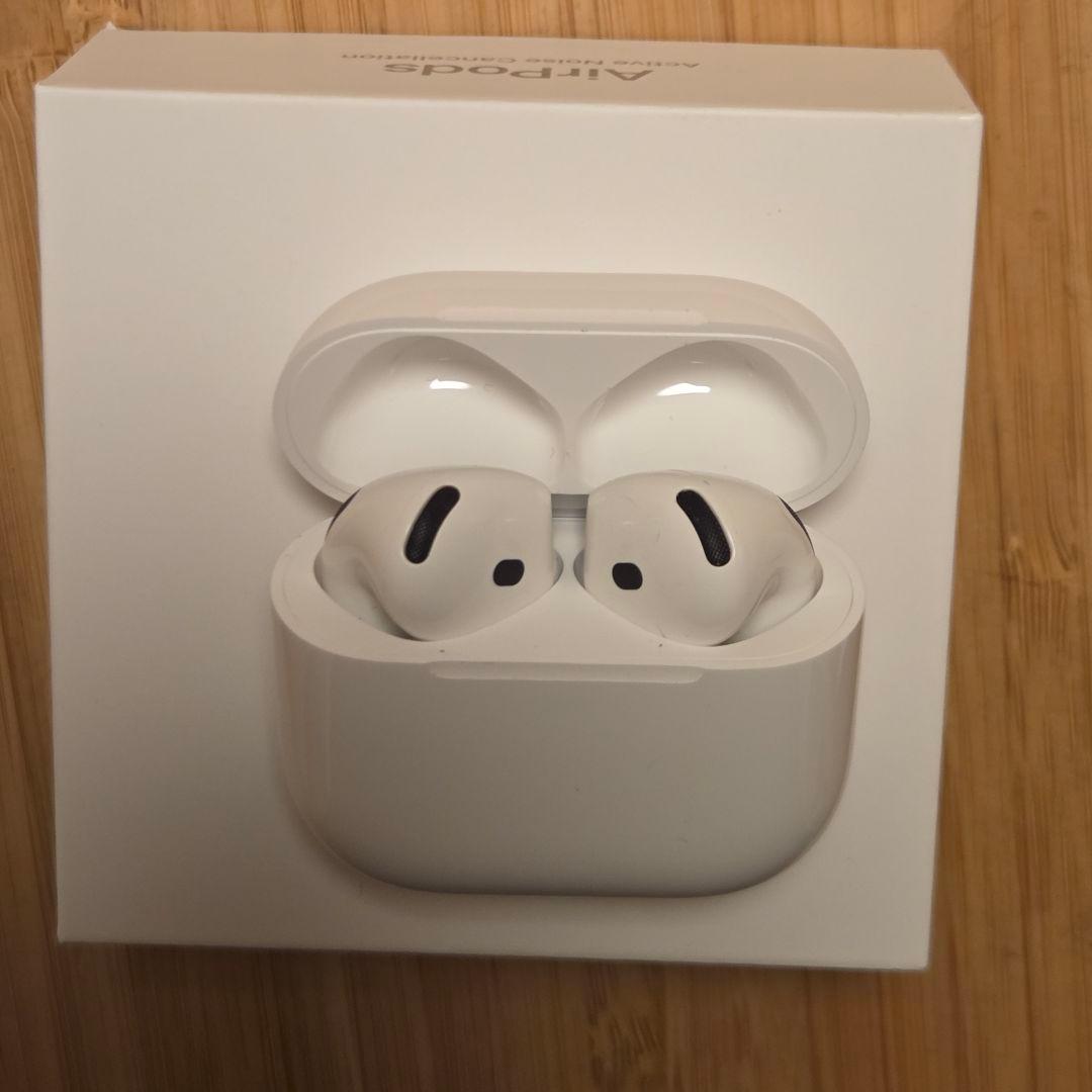 【美品】AirPods 4 本体 アクティブノイズキャンセリング