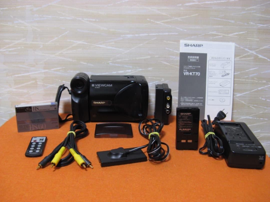動作OK❗️☆シャープの液晶8ミリビデオカメラ・VL-EL12