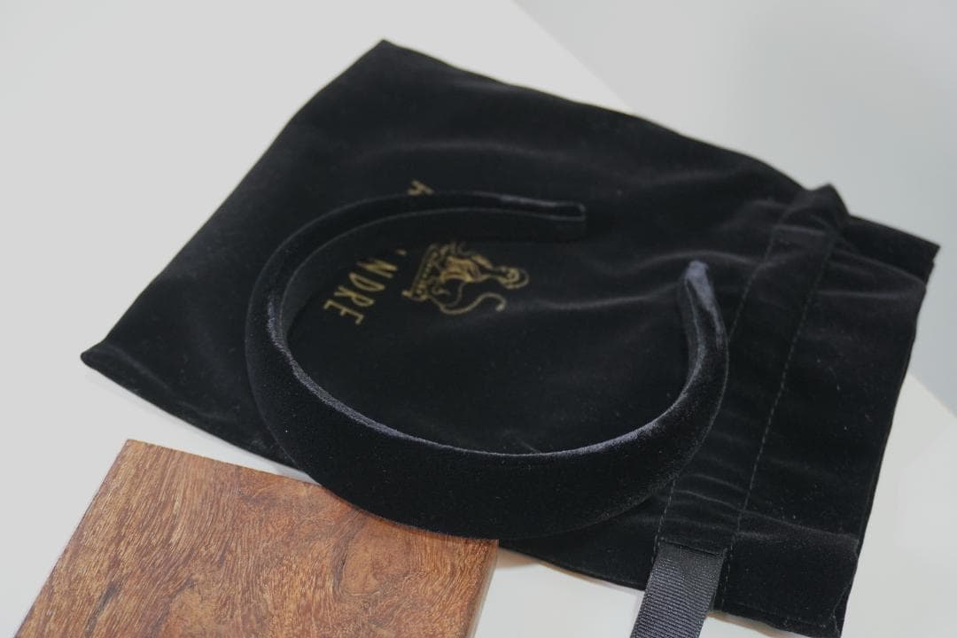 ▢ALEXANDRE DE PARIS▢ アレクサンド　ベロア　 カチューシャ