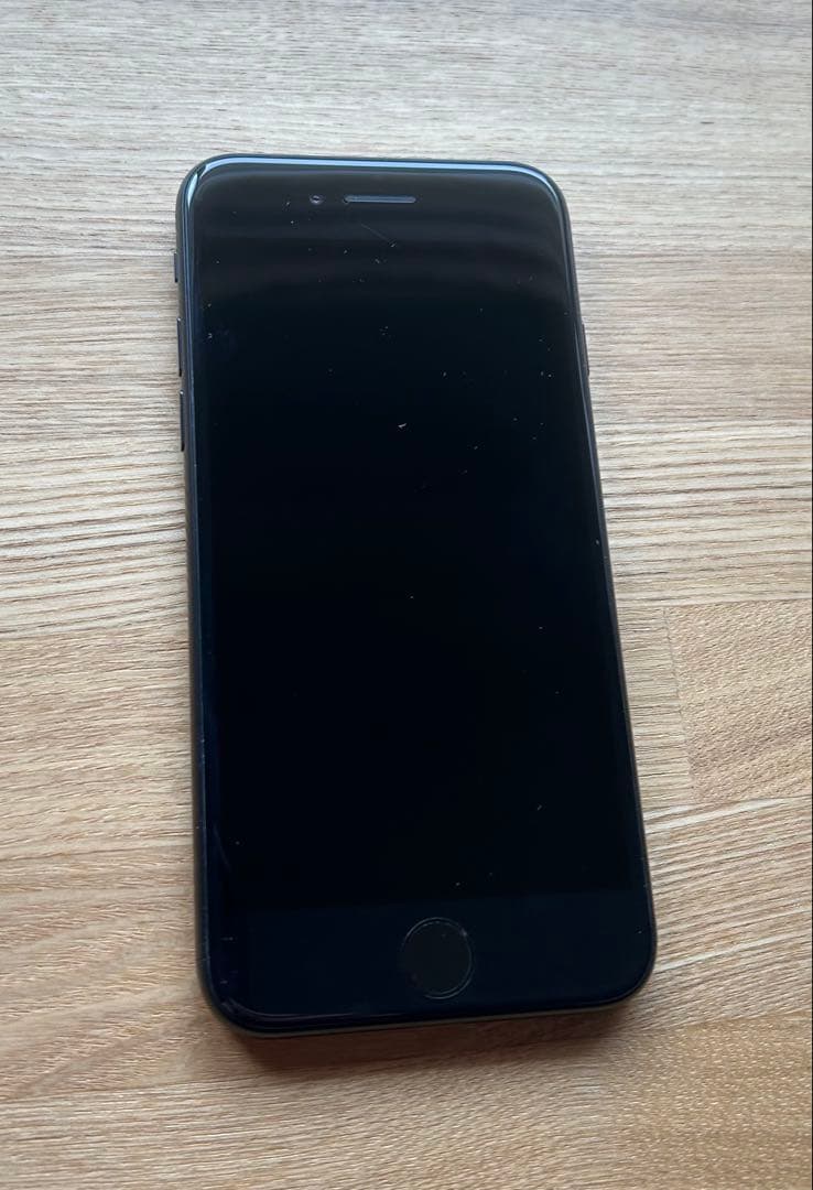 携帯電話本体 iPhone SE 128GB