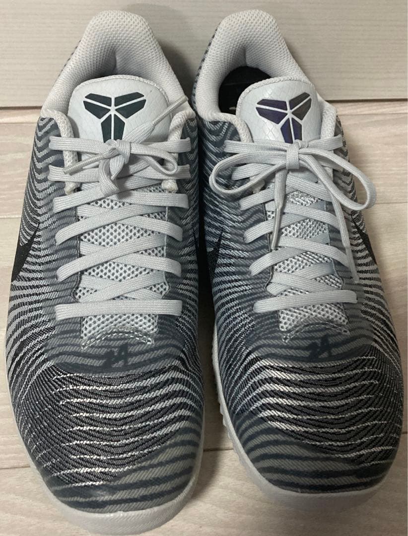 ナイキ マンバ コービー メンタリティ 2 Wolf Grey