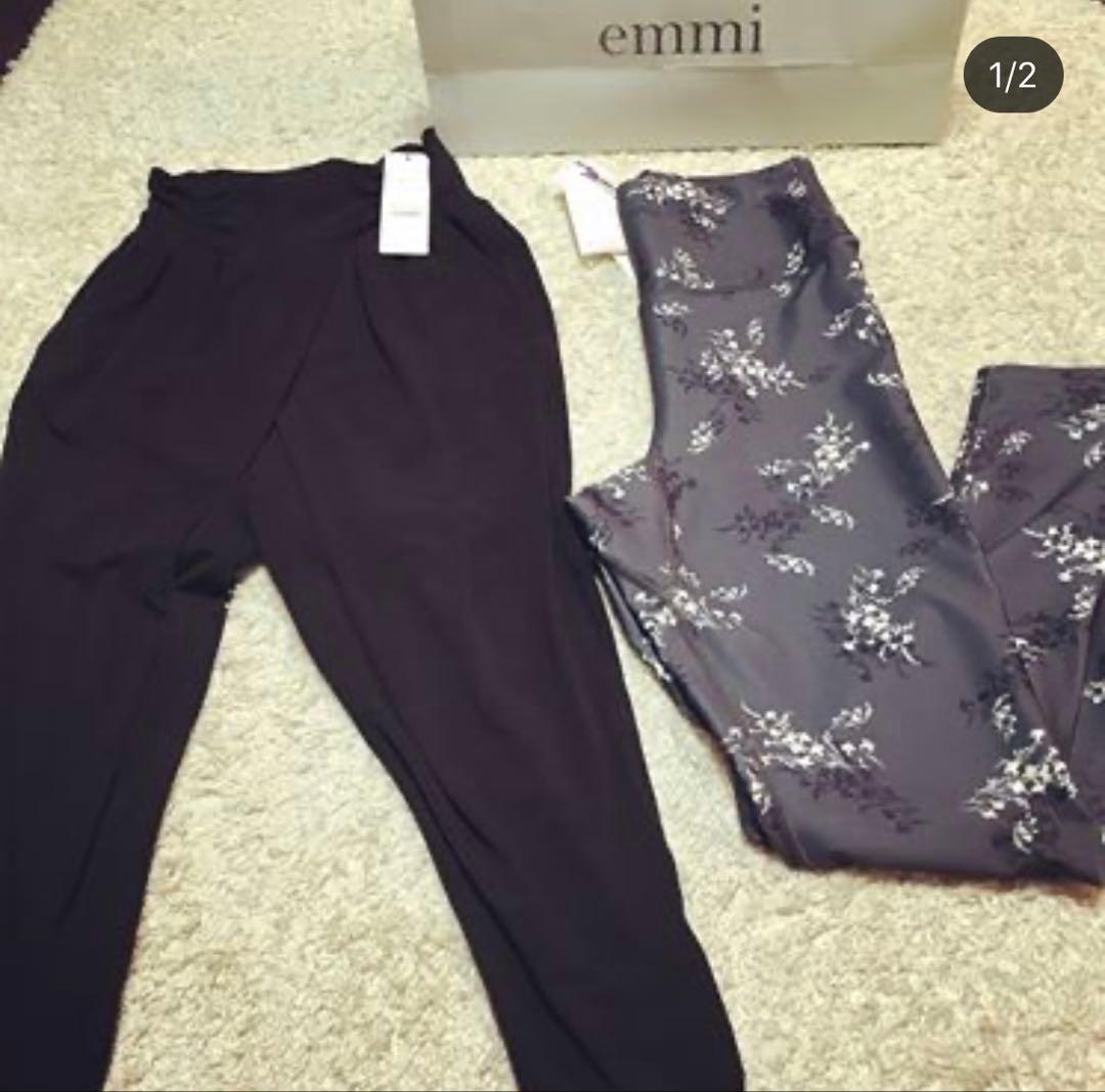 エミヨガ新品2点セット❗️限定リトルフラワーレギンス&サスティナレッチプルオーバー