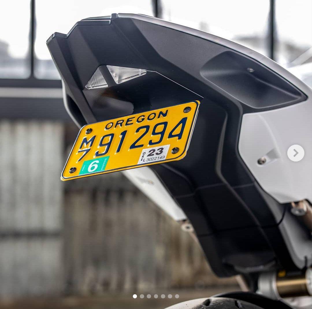 フーチュリスモト エンデュランス テールライト S1000RR / R