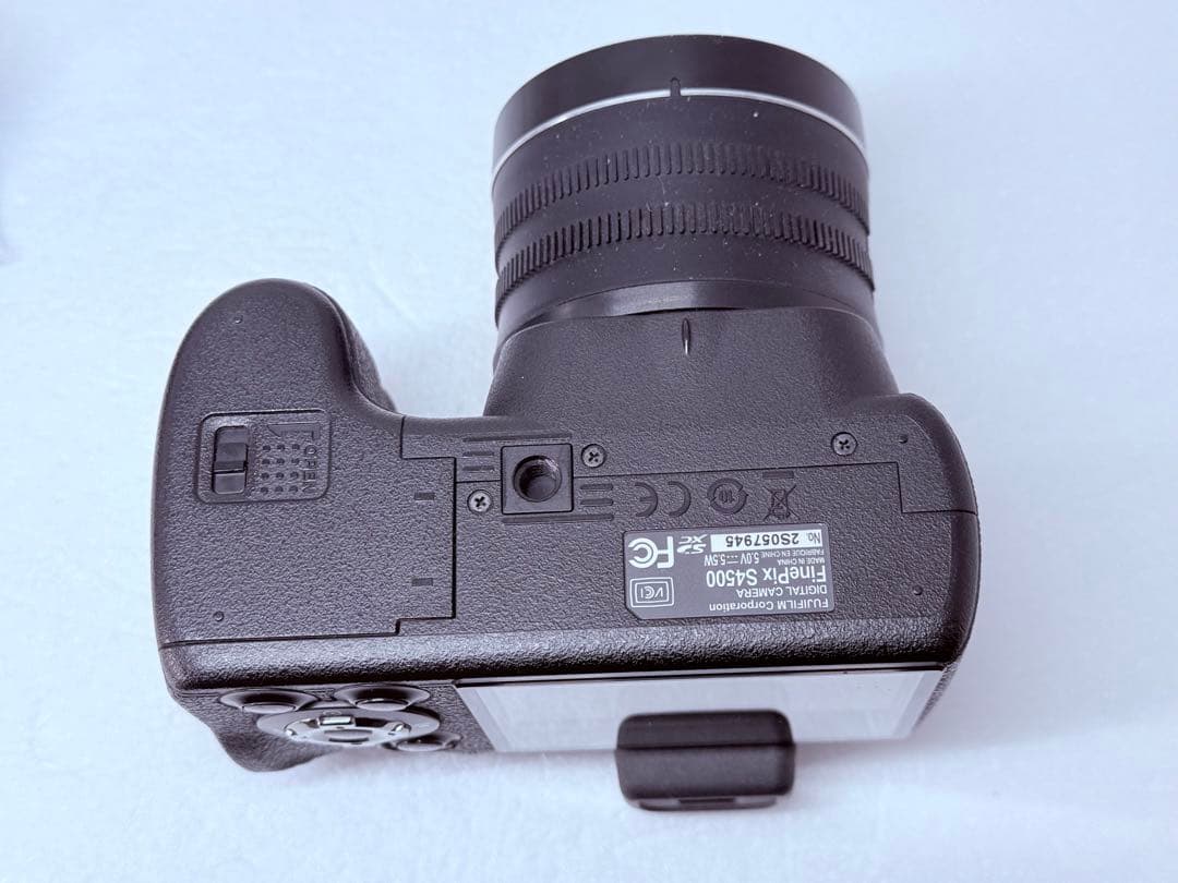FUJIFILM FinePix S4500 動作確認済 30倍ズーム 単3電池