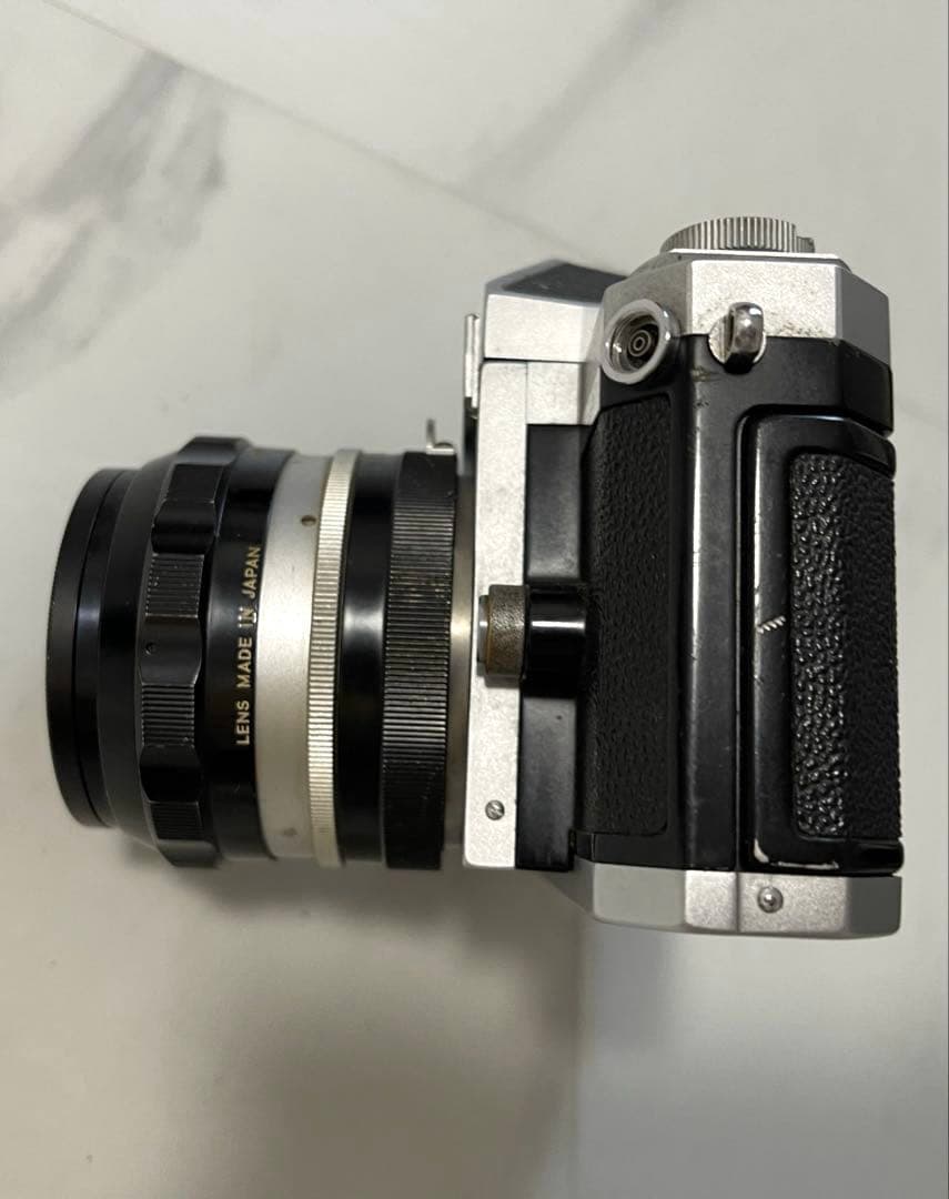 ニコン Nikon F シルバー レンズ付 フィルムカメラ