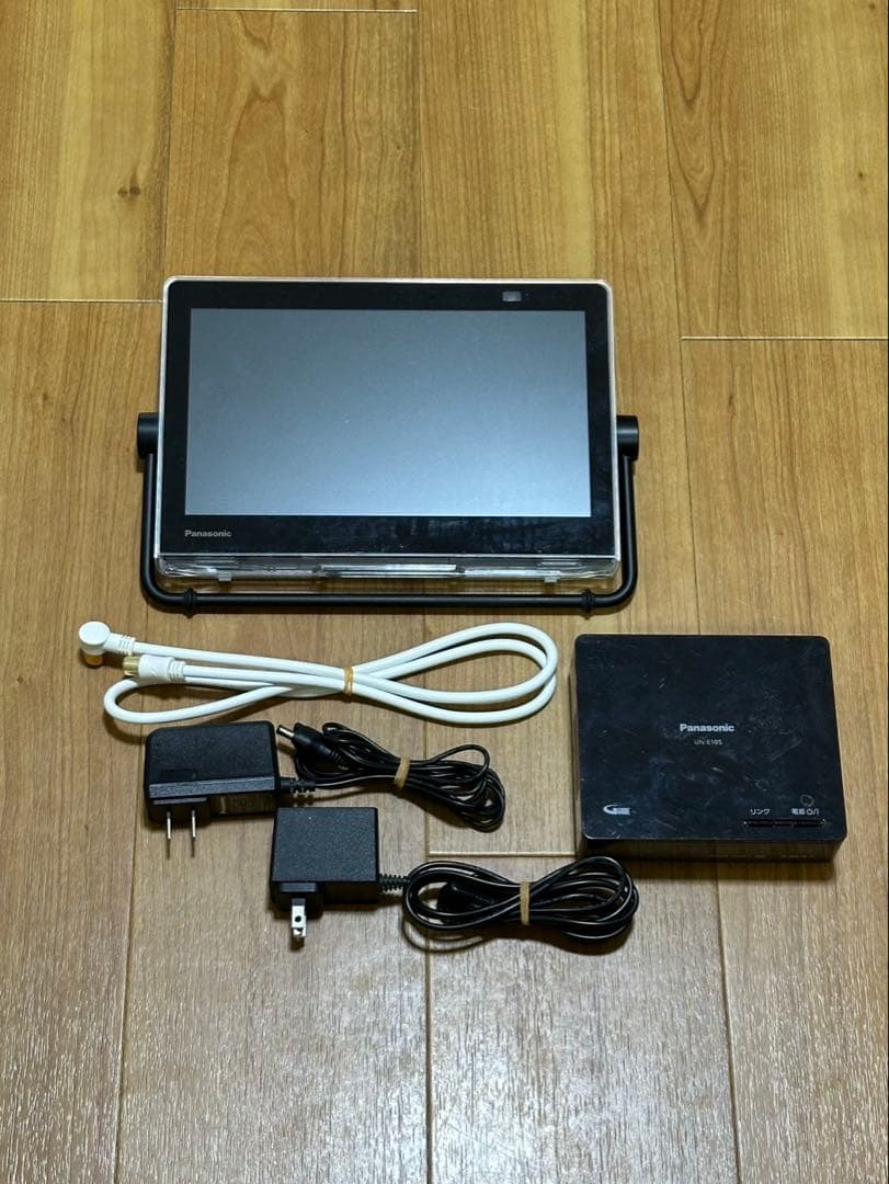 Panasonic UN-10N10-K ポータブルテレビ