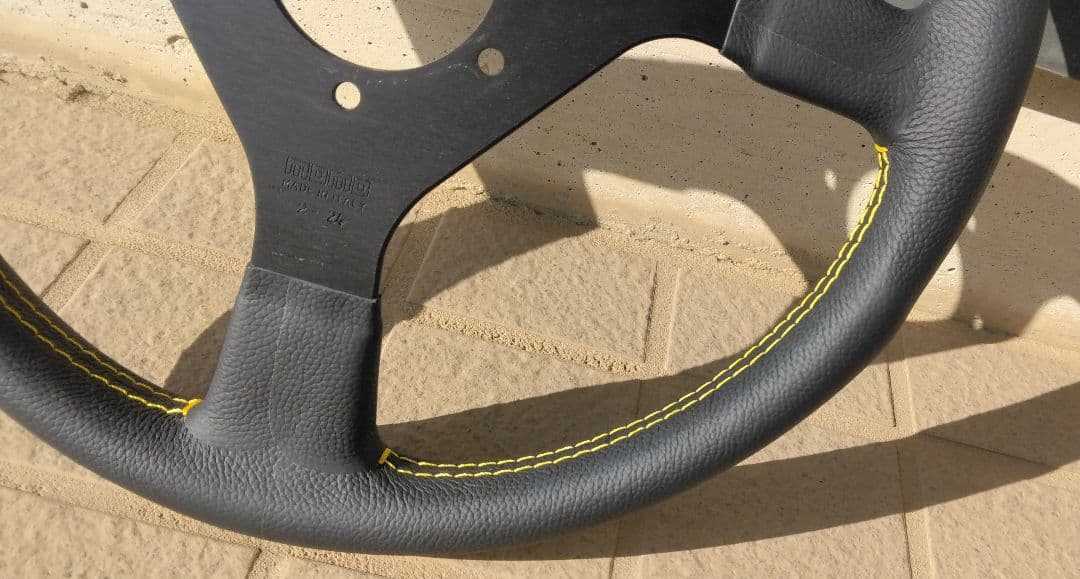 す*ー様 momo ヴェローチェ 32パイ ホーンボタン付き