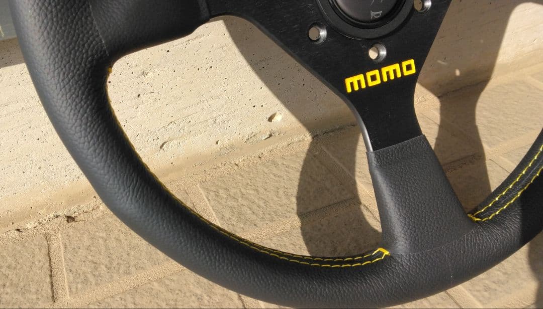 す*ー様 momo ヴェローチェ 32パイ ホーンボタン付き