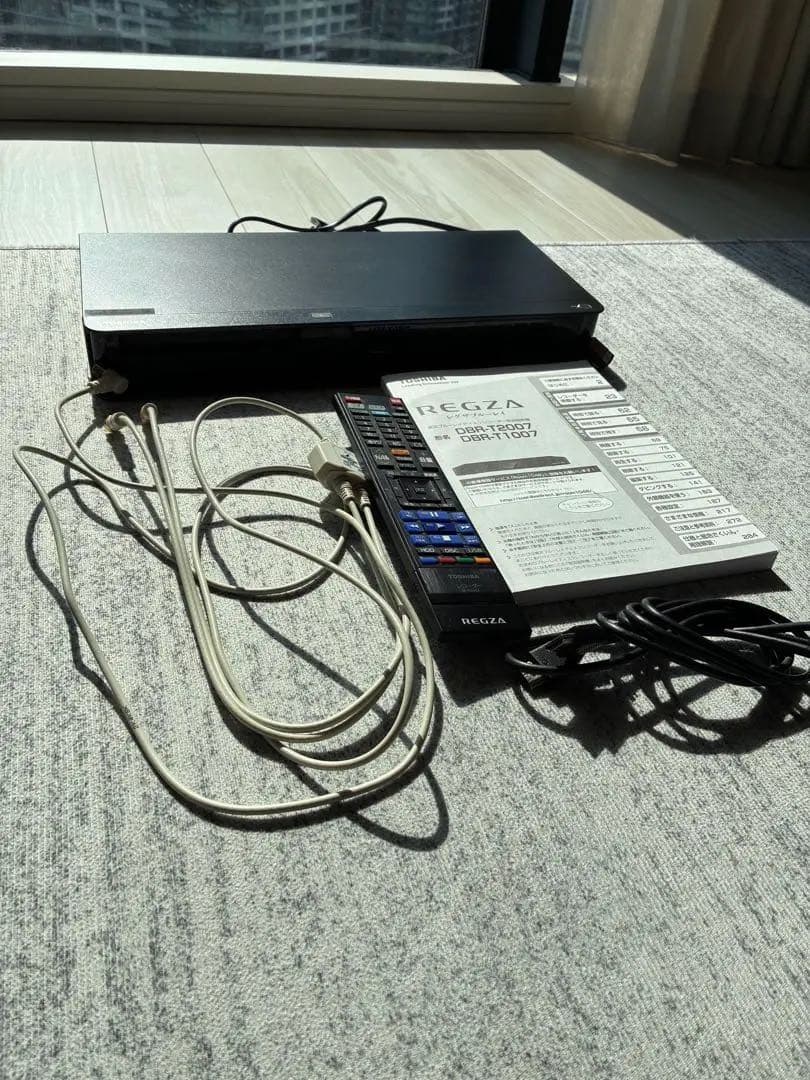 値下げ！東芝ブルーレイディスクレーコーダー REGZA DBR-T1007