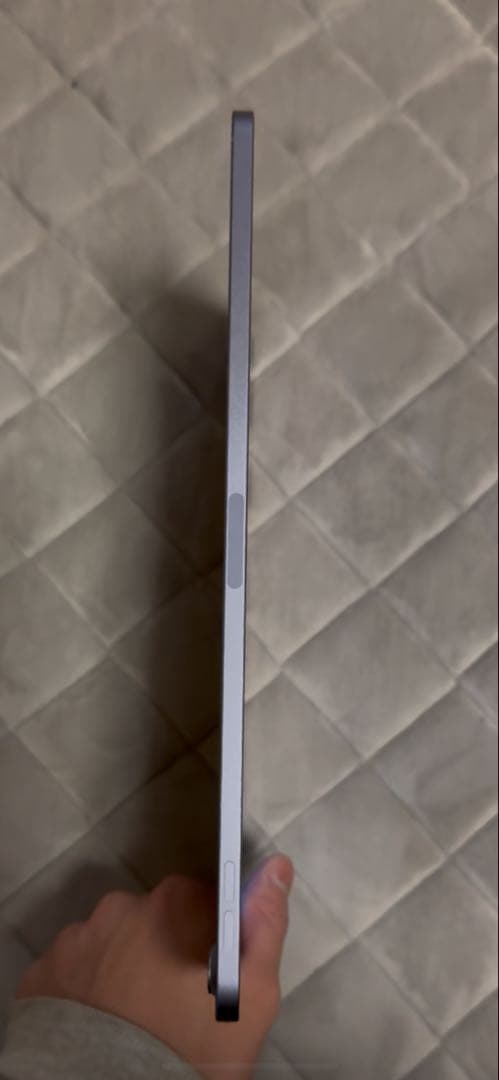 Apple iPad Air（第5世代/2022） Wi-Fi64GB パープル