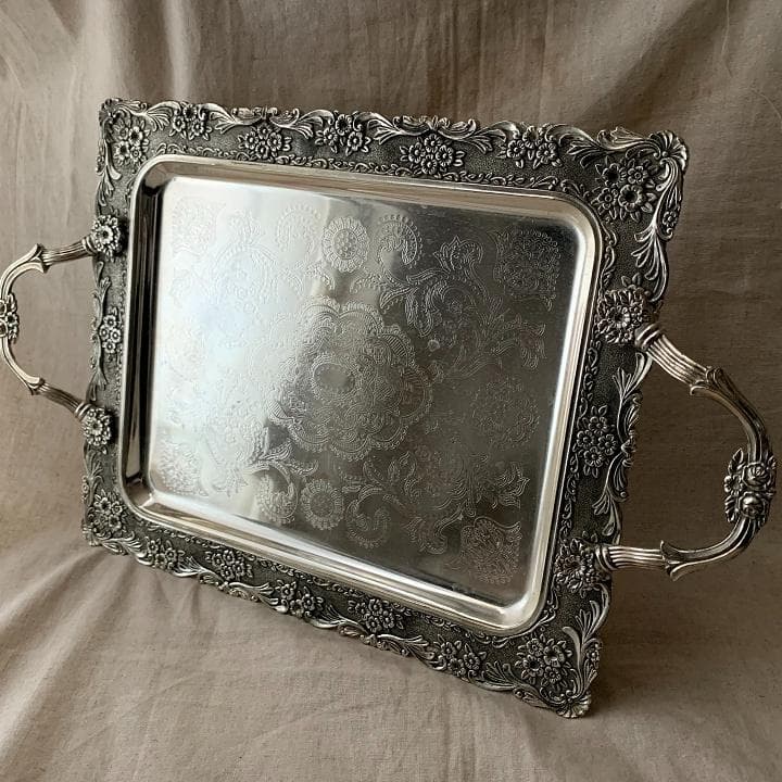 アンティーク調　シルバープレート　 足つきトレイ　サルヴァ　お盆　ヴィンテージ
