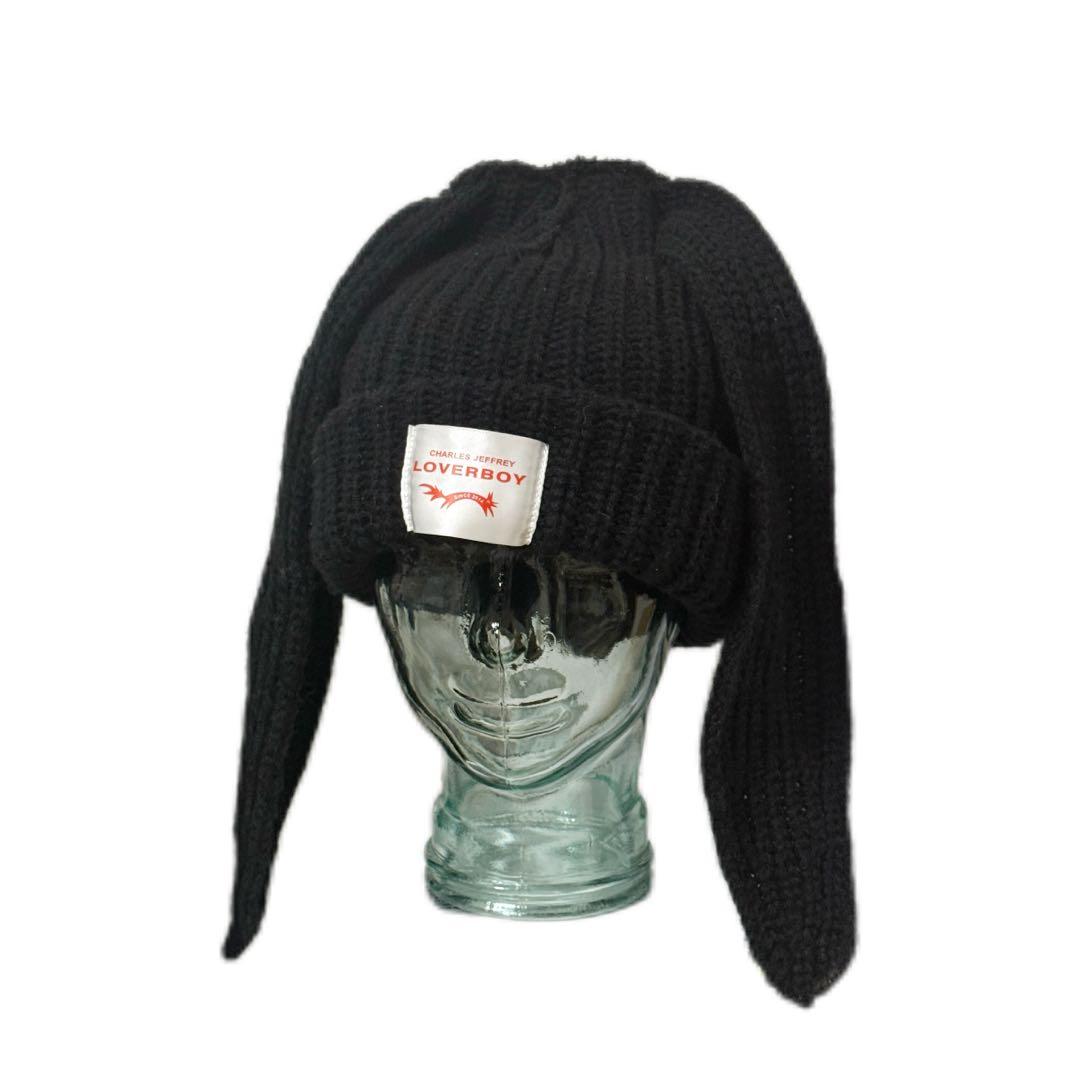 LOVERBOY ウサギ耳ニット帽 ブラック