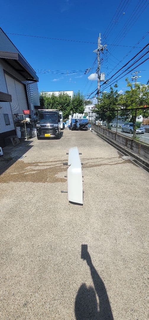 ハイエース 200系ナロー標準リアバンパー　 070塗装済み　引き取りOK