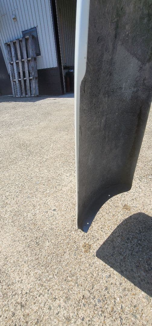 ハイエース 200系ナロー標準リアバンパー　 070塗装済み　引き取りOK